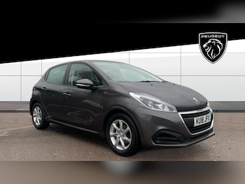 Used Peugeot 208 2018 for sale - 76545196: Photo