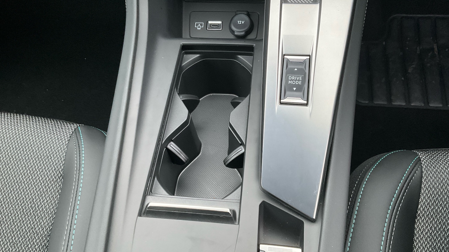 Used Peugeot 308 2025 for sale - 77915905: Photo 27