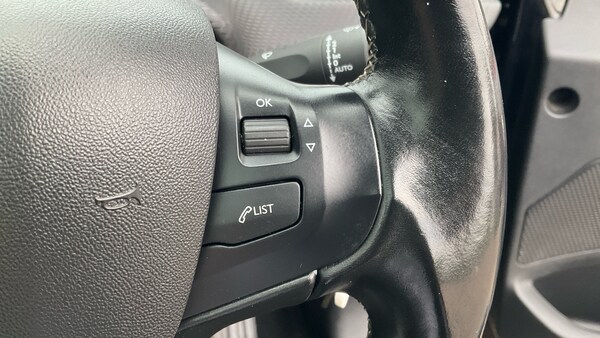 Used Peugeot 208 2019 for sale - 76193811: Photo 24