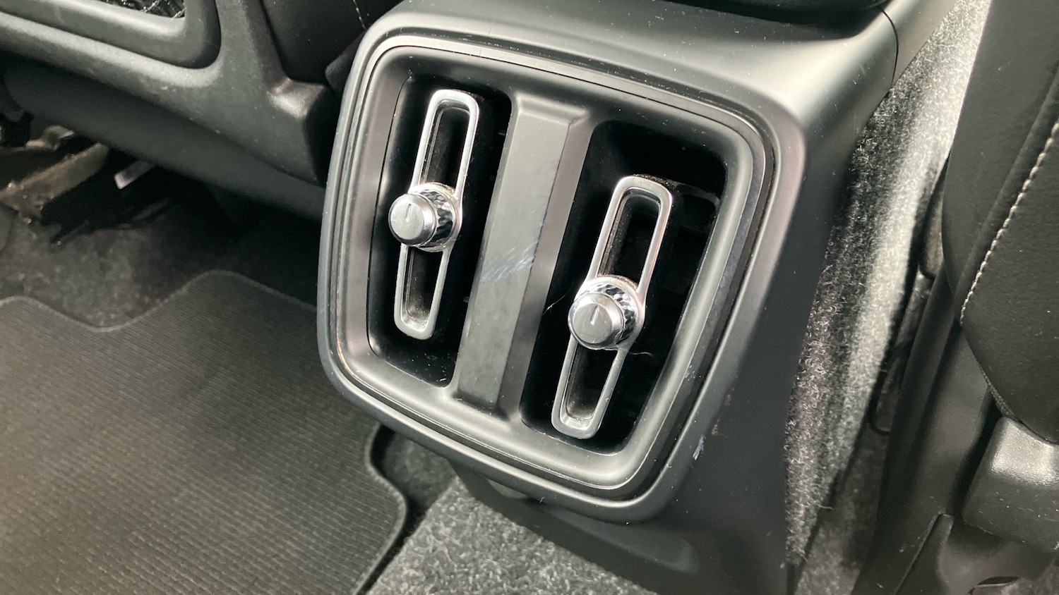 Used Volvo XC40 2018 for sale - 76860167: Photo 17