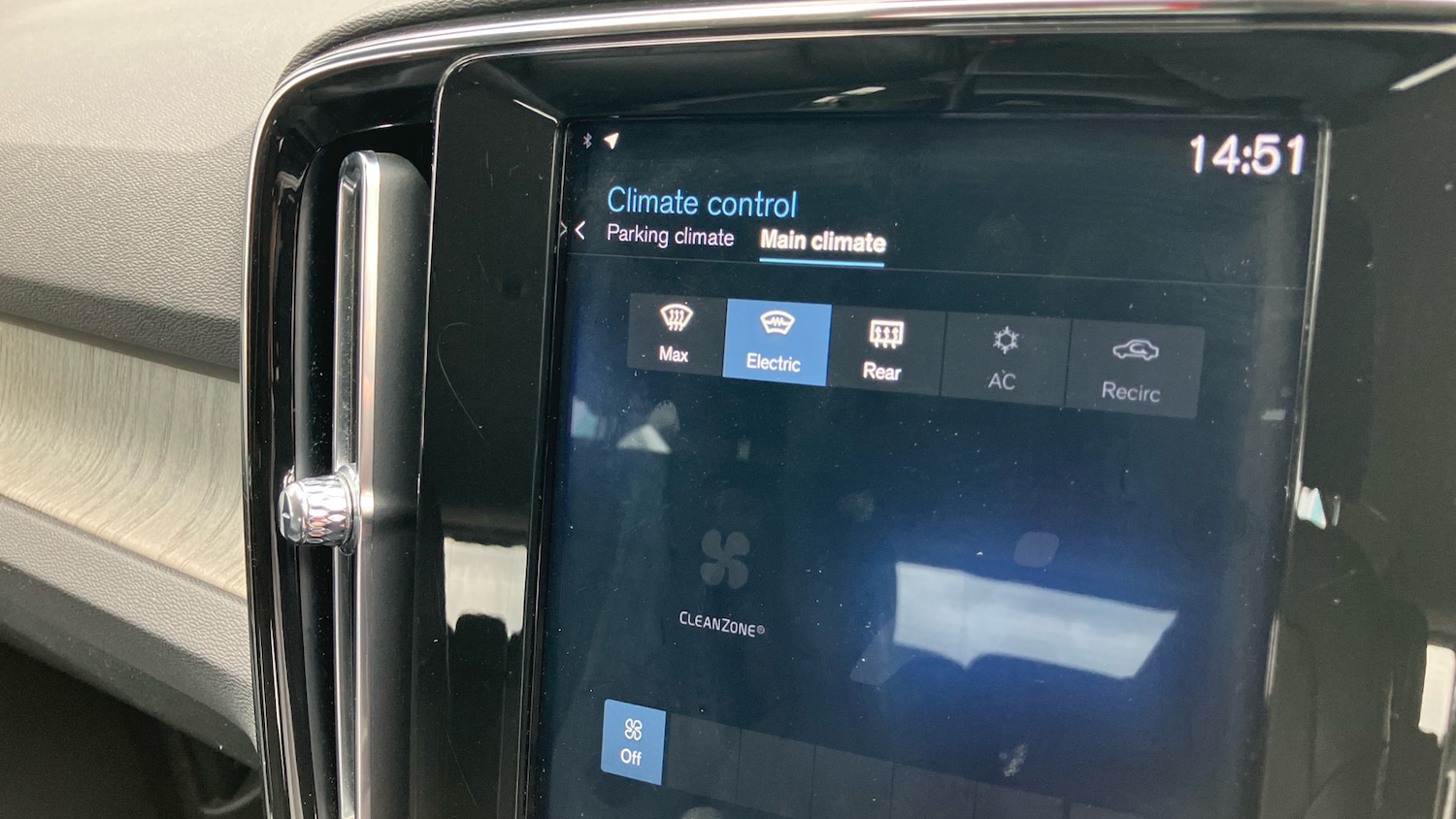 Used Volvo XC40 2018 for sale - 76860167: Photo 33