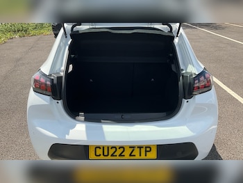 Used Peugeot 208 2022 for sale - 74972411: Photo