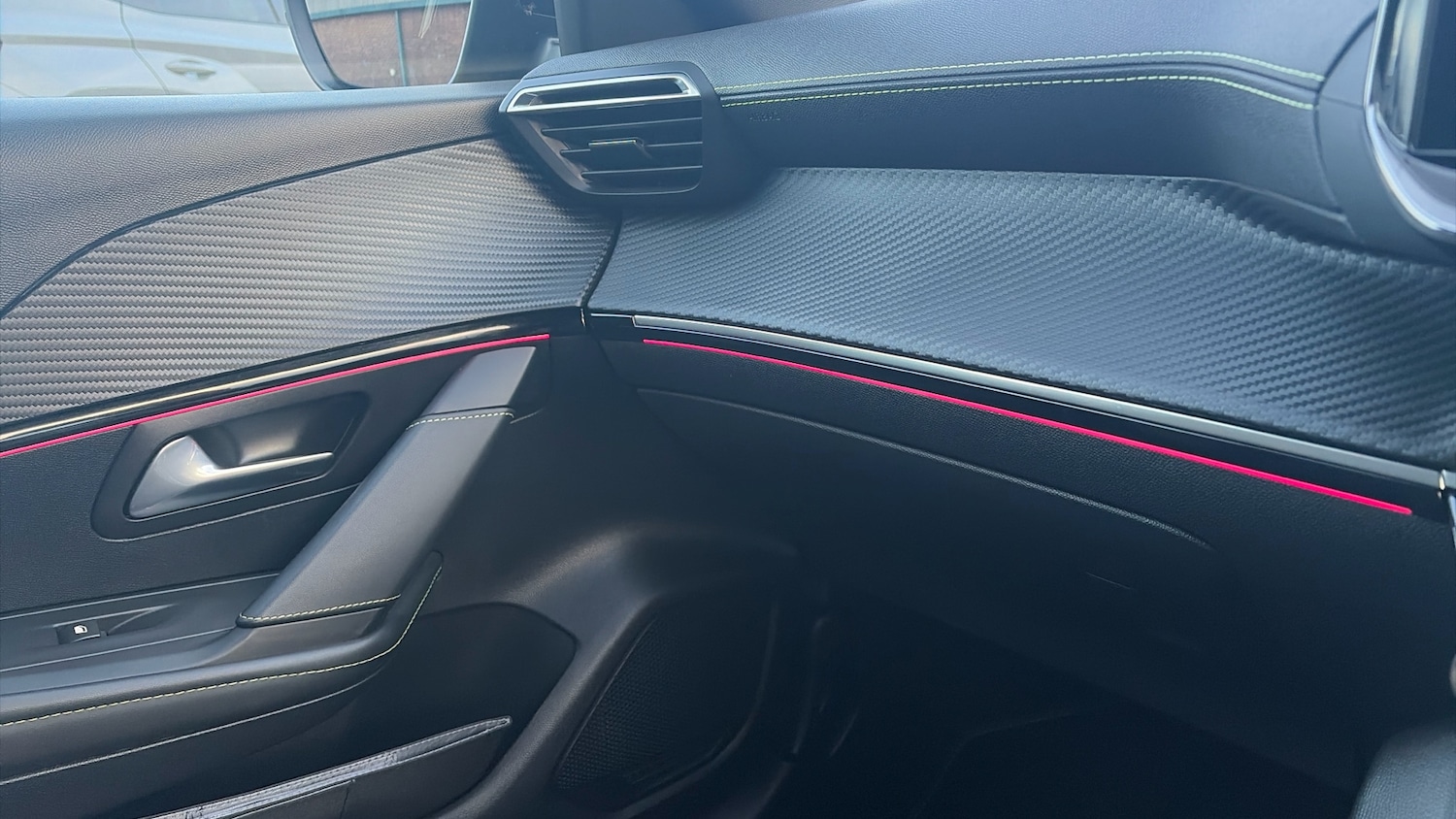 Used Peugeot 208 2022 for sale - 77493157: Photo 32