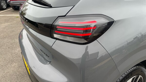Used Peugeot 208 2025 for sale - 76219599: Photo 40