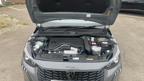 Used Peugeot 208 2025 for sale - 76219599: Photo 8
