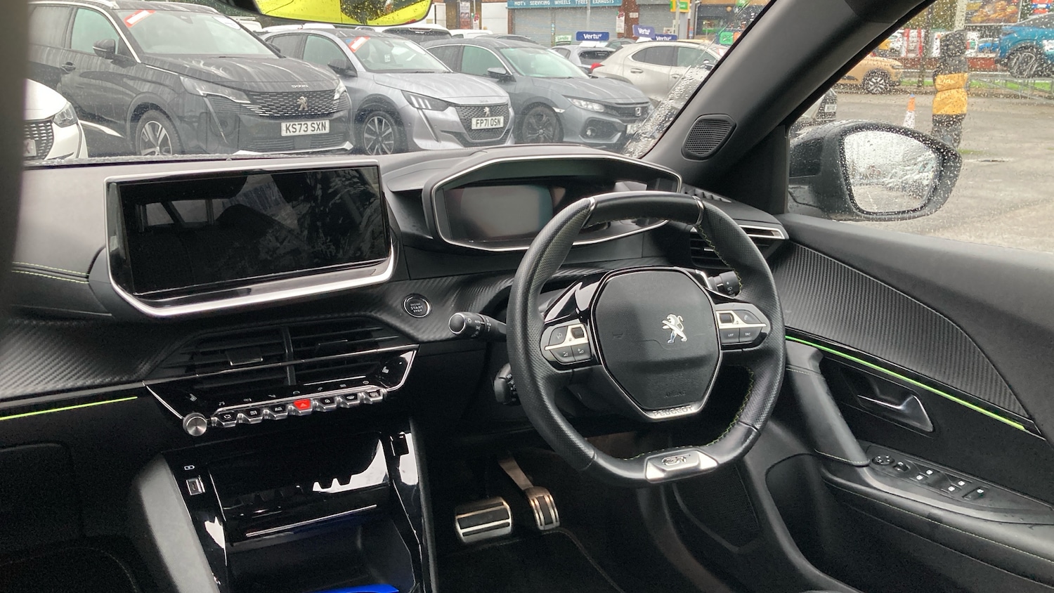 Used Peugeot 2008 2022 for sale - 77605152: Photo 9