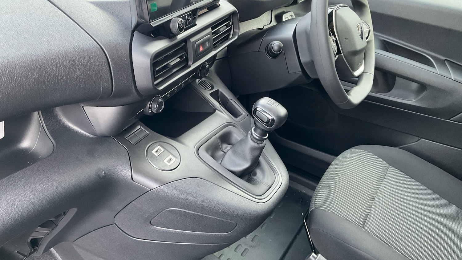 Used Peugeot Partner 2026 for sale - 78080477: Photo 13