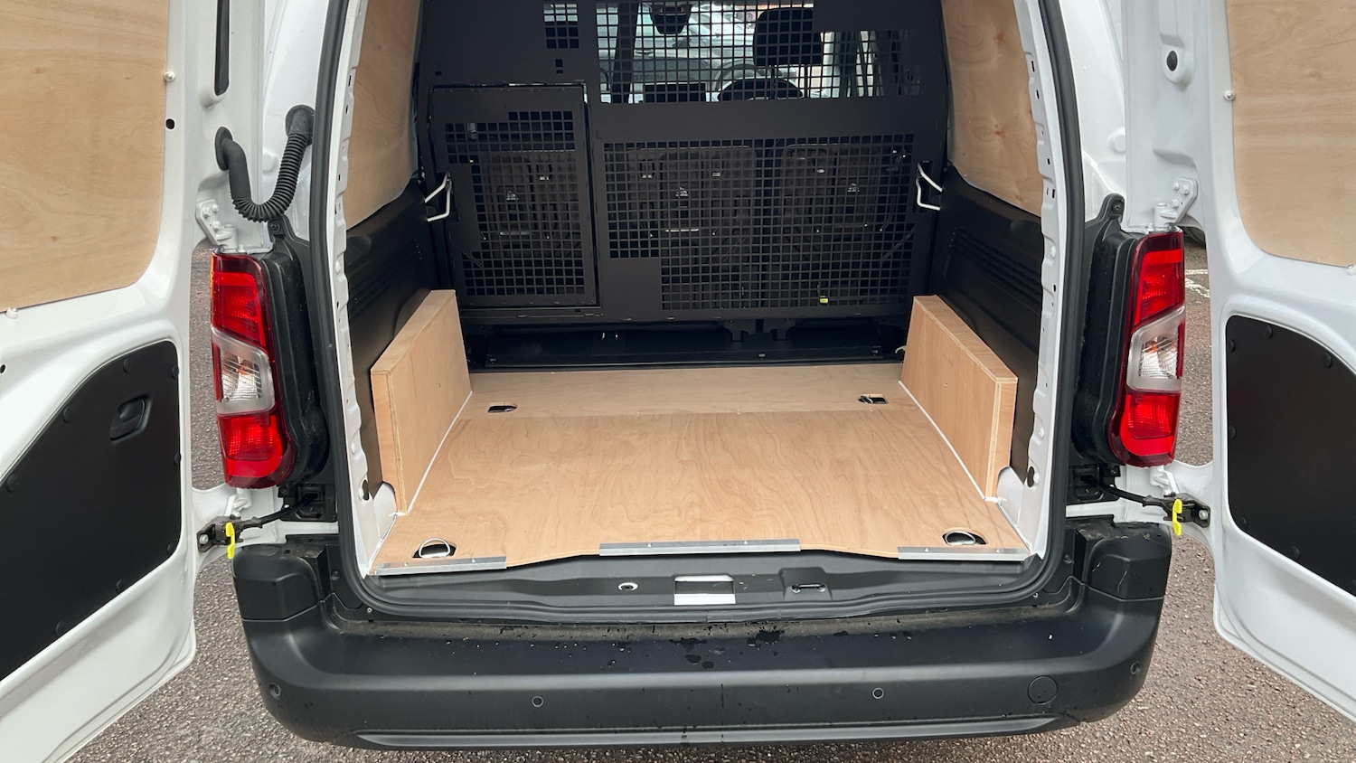 Used Peugeot Partner 2026 for sale - 78080477: Photo 4