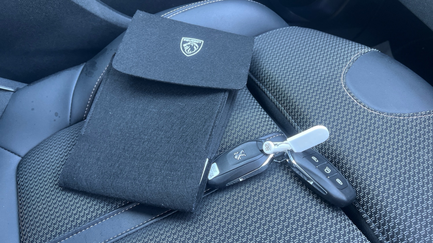 Used Peugeot 5008 2023 for sale - 77917664: Photo 19