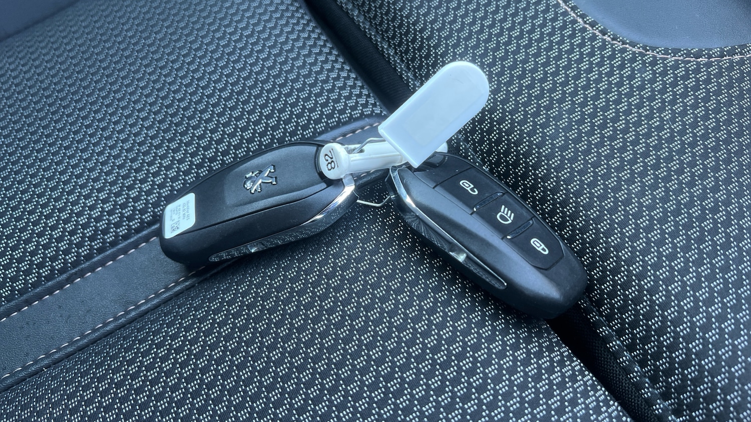 Used Peugeot 5008 2023 for sale - 77917664: Photo 20