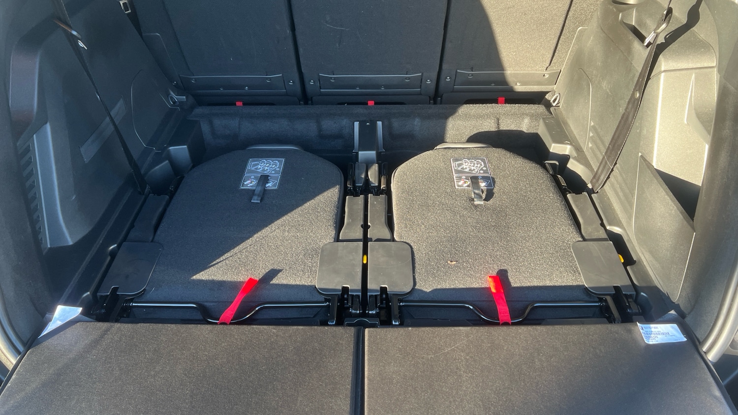 Used Peugeot 5008 2023 for sale - 77917664: Photo 23