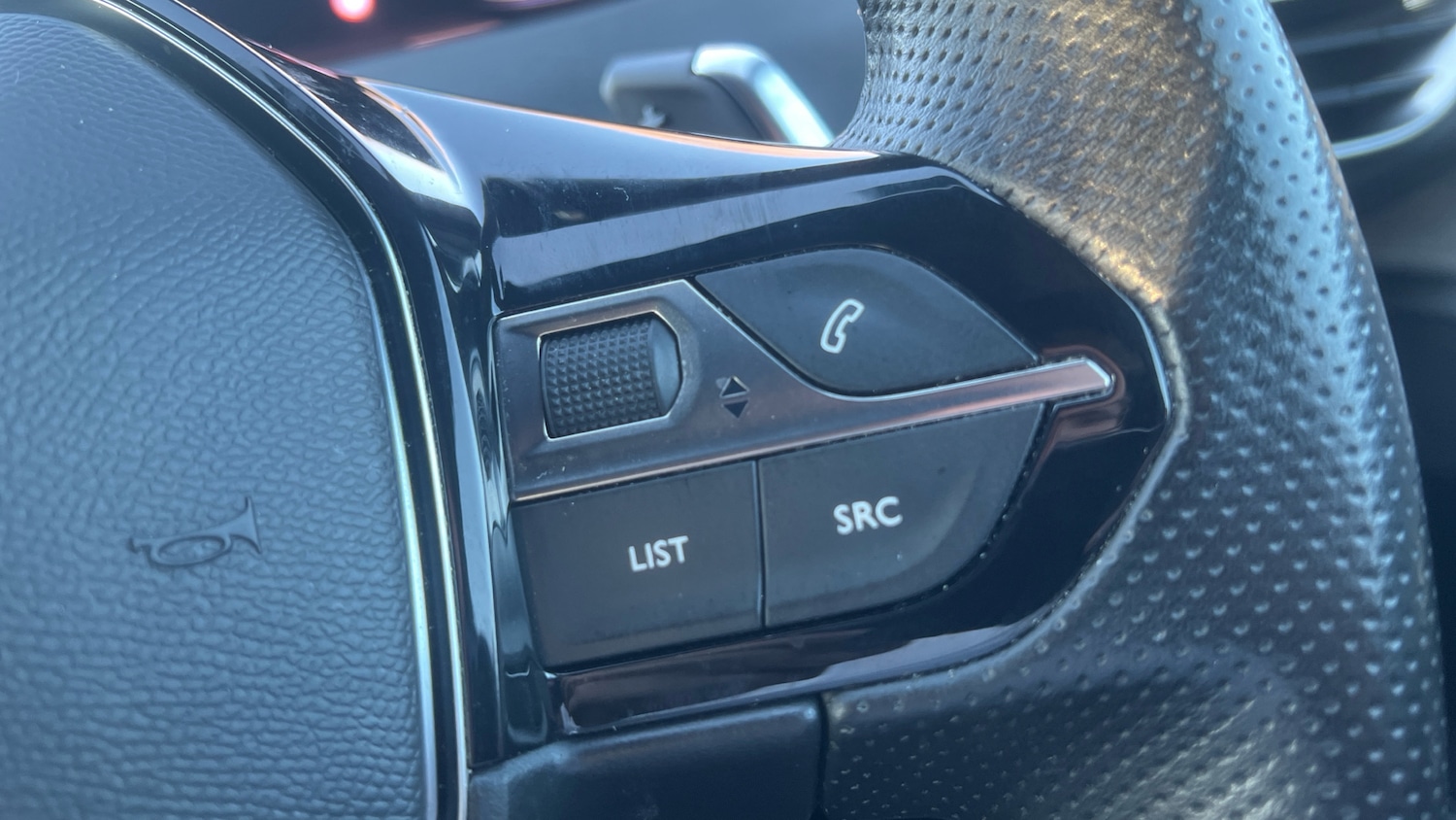 Used Peugeot 5008 2023 for sale - 77917664: Photo 31