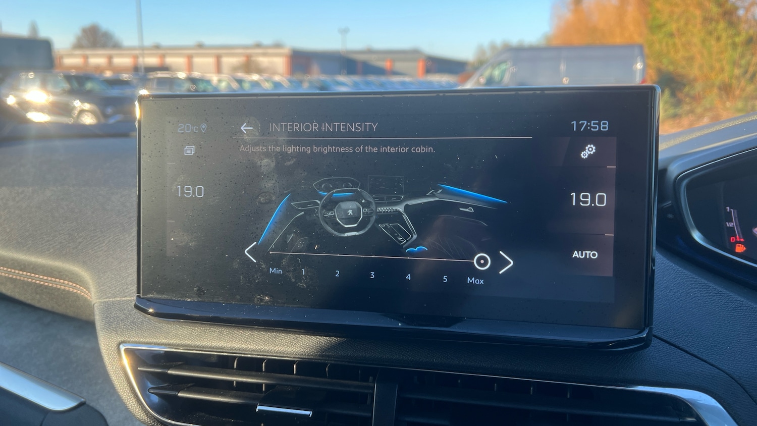 Used Peugeot 5008 2023 for sale - 77917664: Photo 42