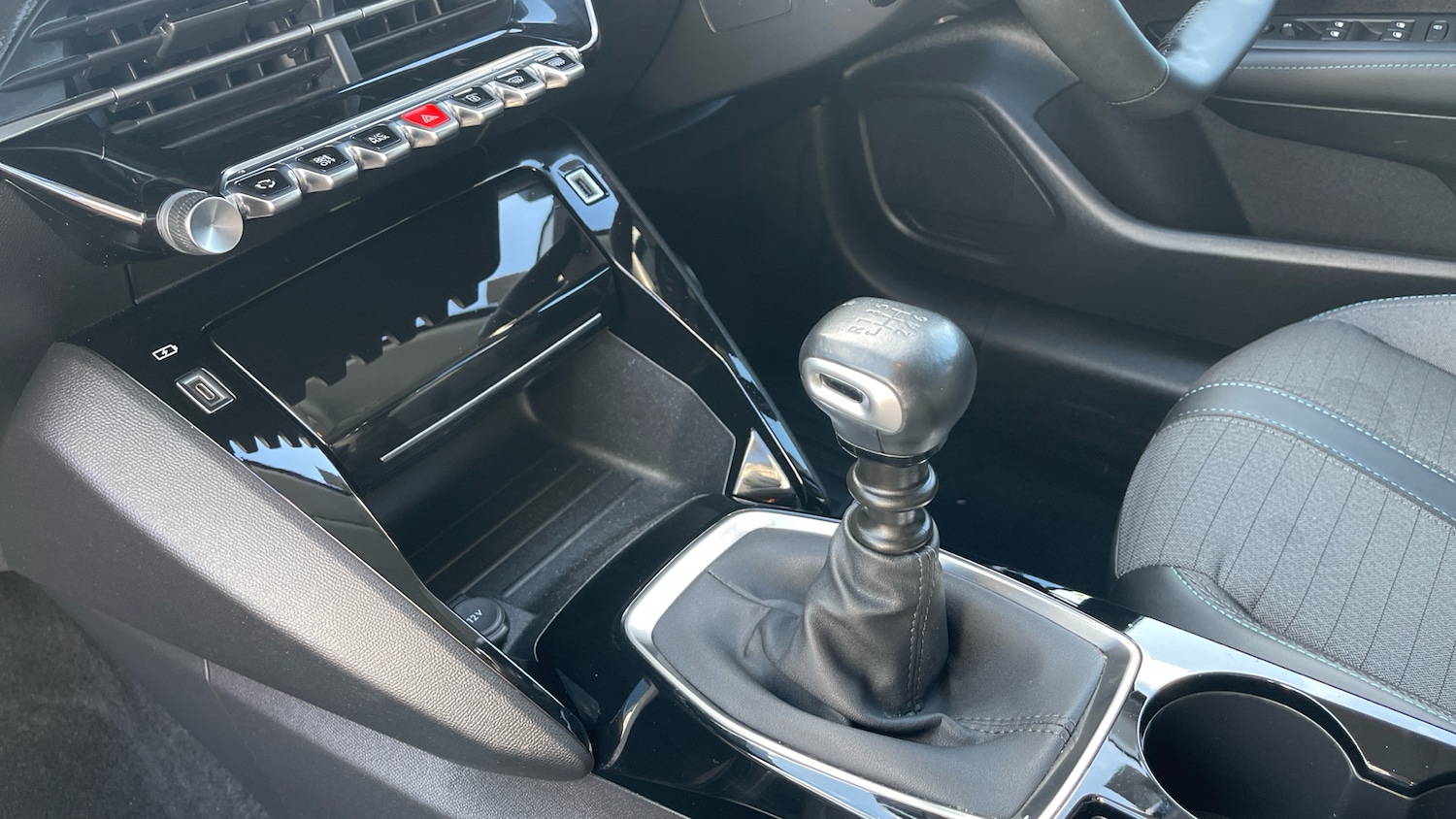 Used Peugeot 208 2023 for sale - 76070033: Photo 13