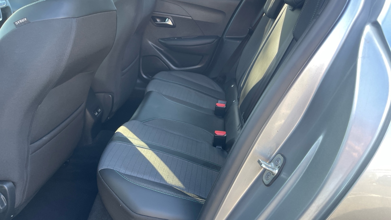 Used Peugeot 208 2023 for sale - 76070033: Photo 16