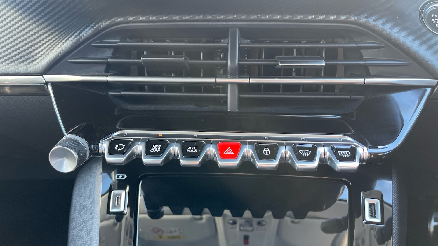 Used Peugeot 208 2023 for sale - 76070033: Photo 31