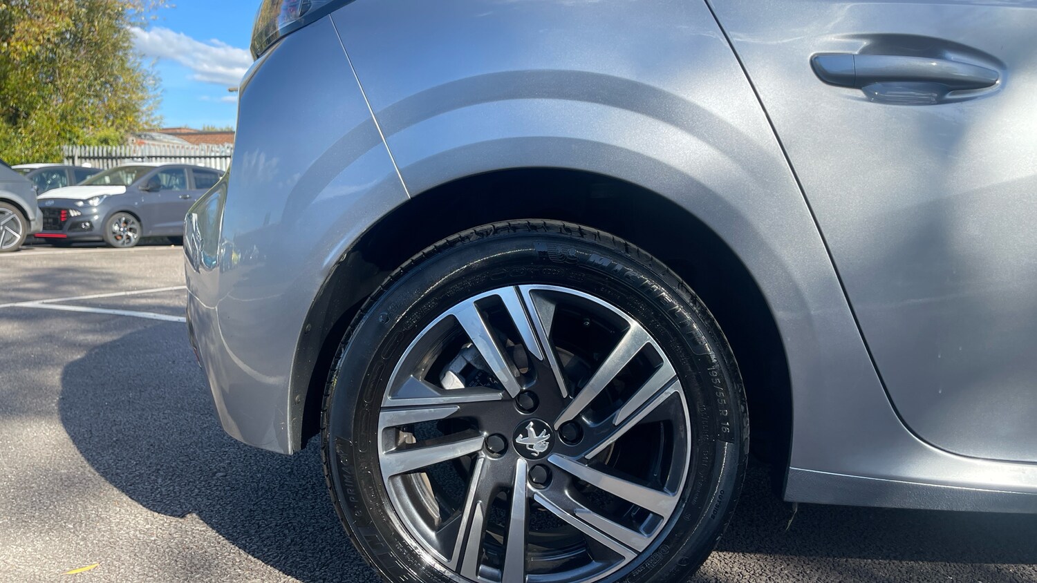 Used Peugeot 208 2023 for sale - 76070033: Photo 7