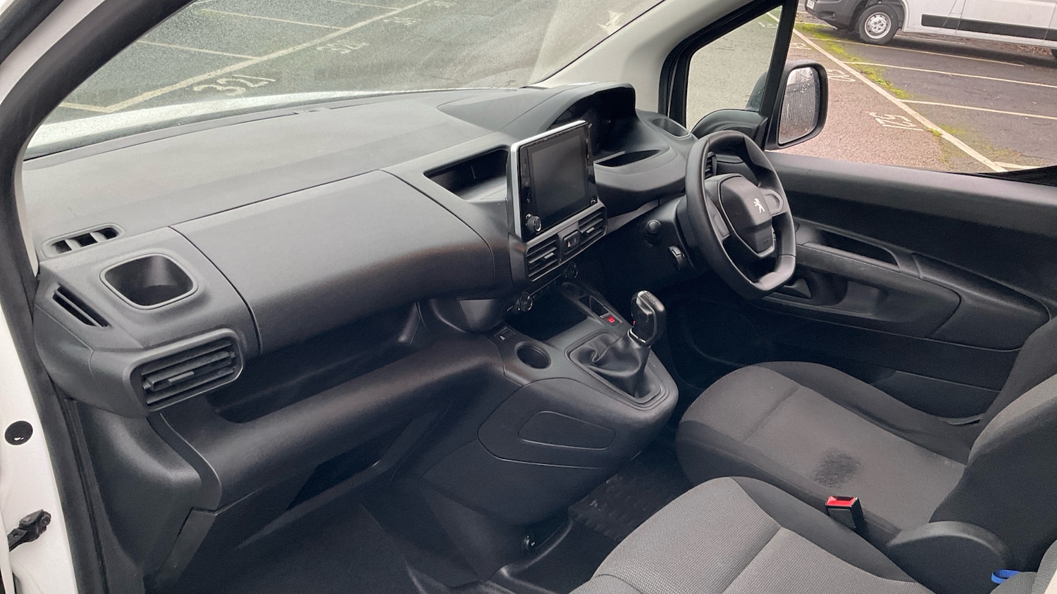 Used Peugeot Partner 2019 for sale - 76984607: Photo 10