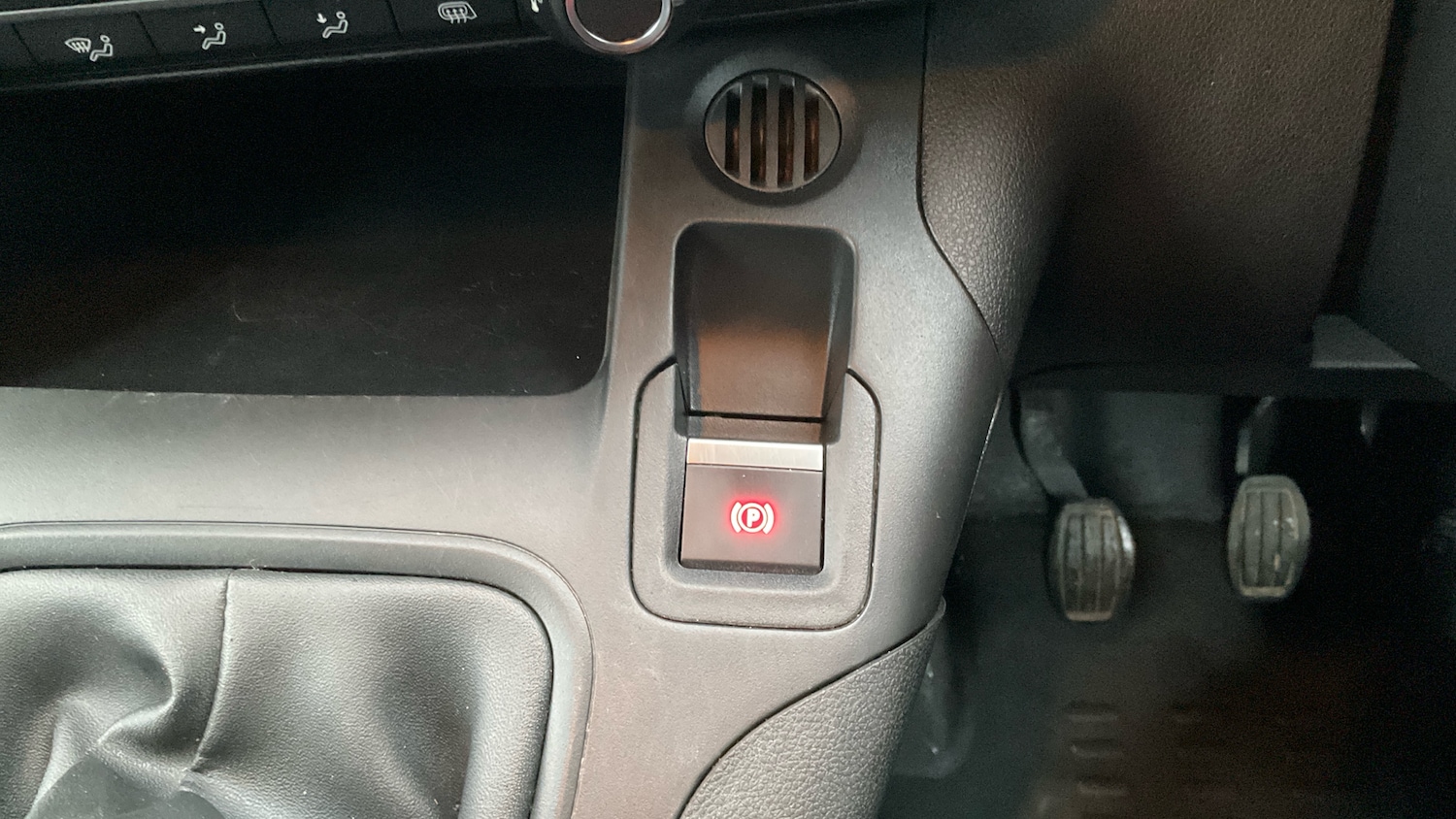 Used Peugeot Partner 2019 for sale - 76984607: Photo 21