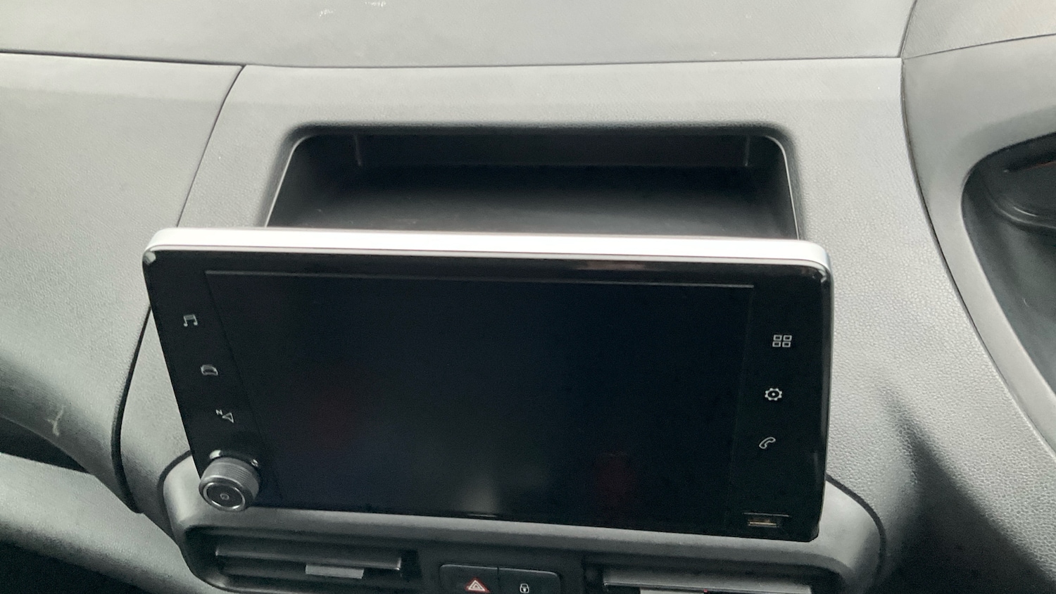 Used Peugeot Partner 2019 for sale - 76984607: Photo 32