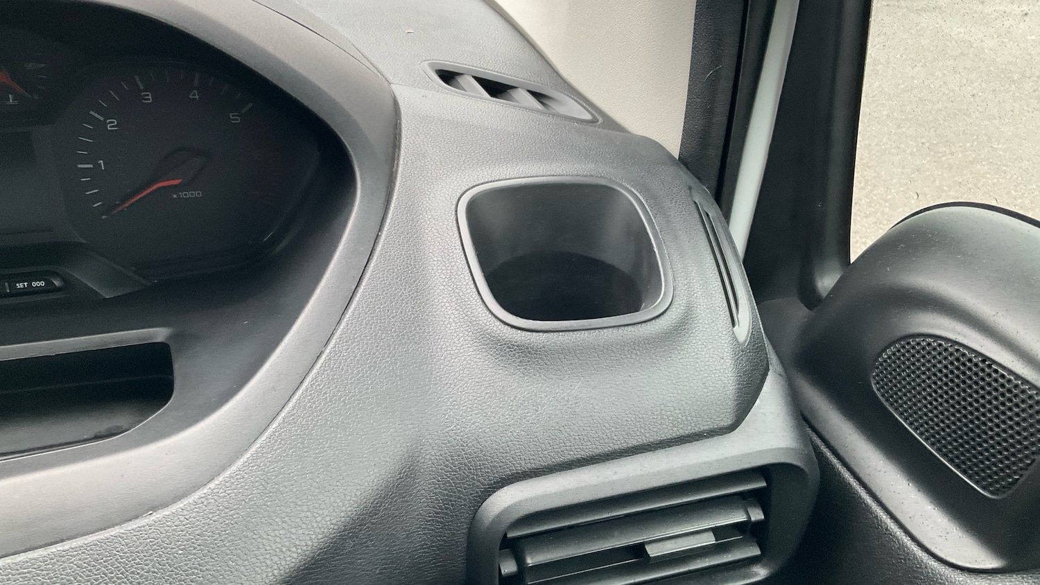 Used Peugeot Partner 2019 for sale - 76984607: Photo 36