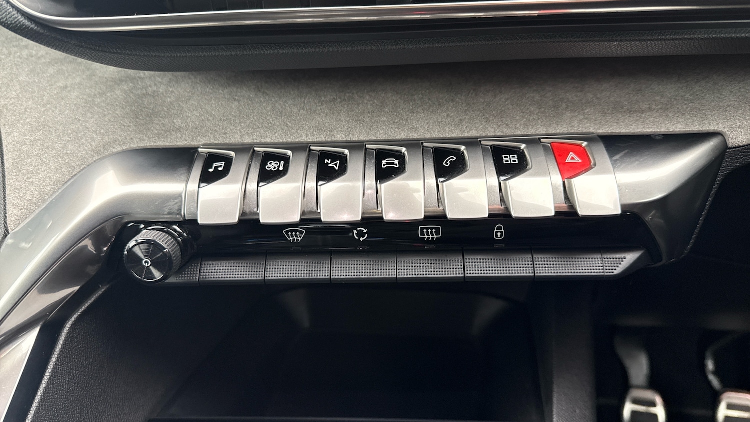 Used Peugeot 3008 2022 for sale - 77915911: Photo 28