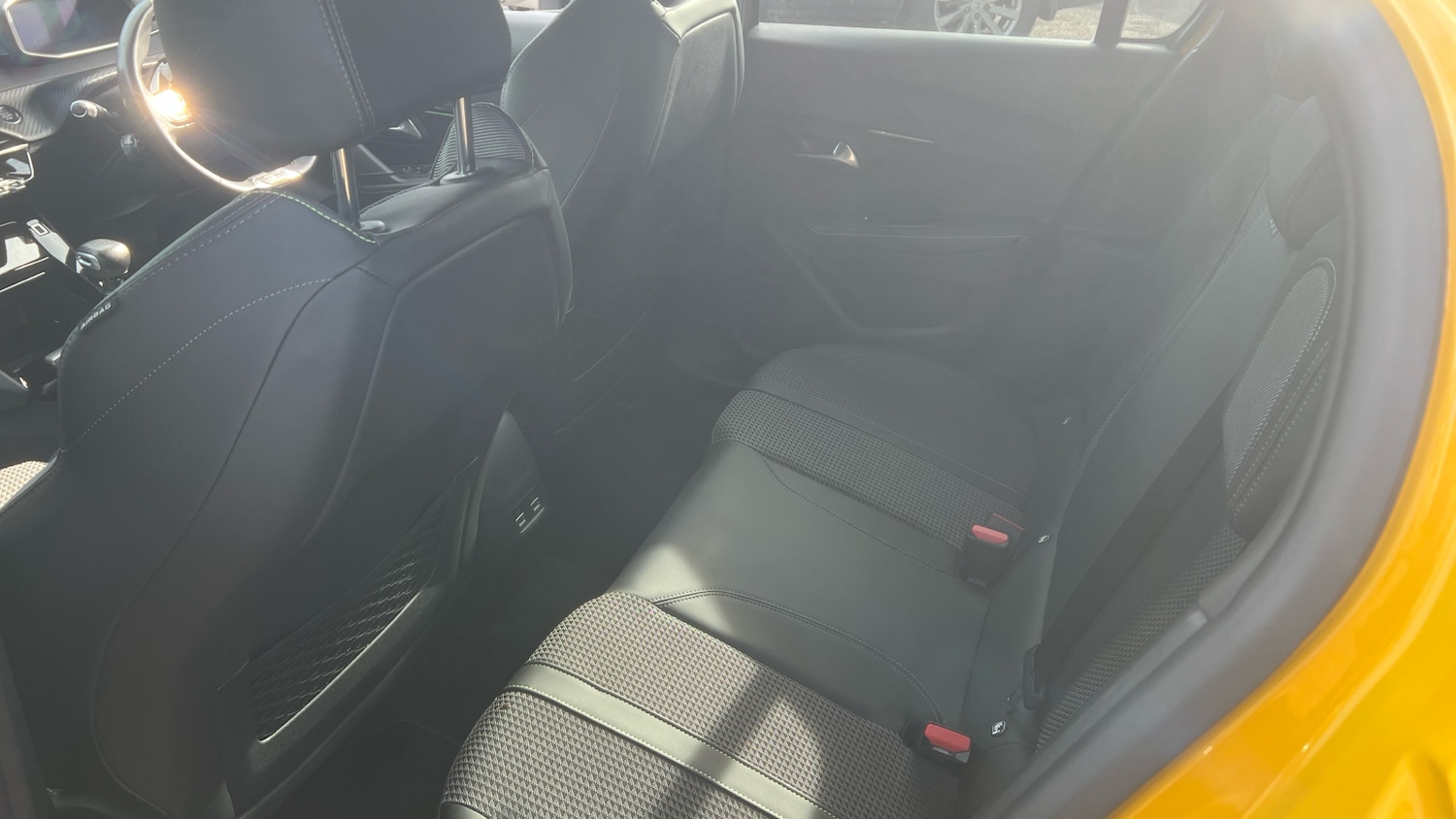 Used Peugeot 208 2023 for sale - 77715253: Photo 16