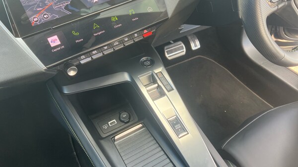 Used Peugeot 408 2023 for sale - 76045909: Photo 13