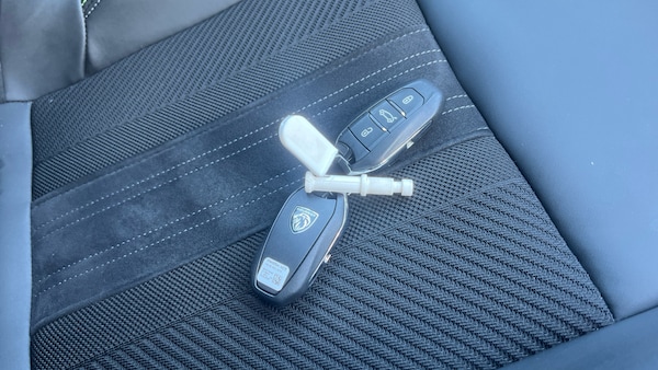 Used Peugeot 408 2023 for sale - 76045909: Photo 20