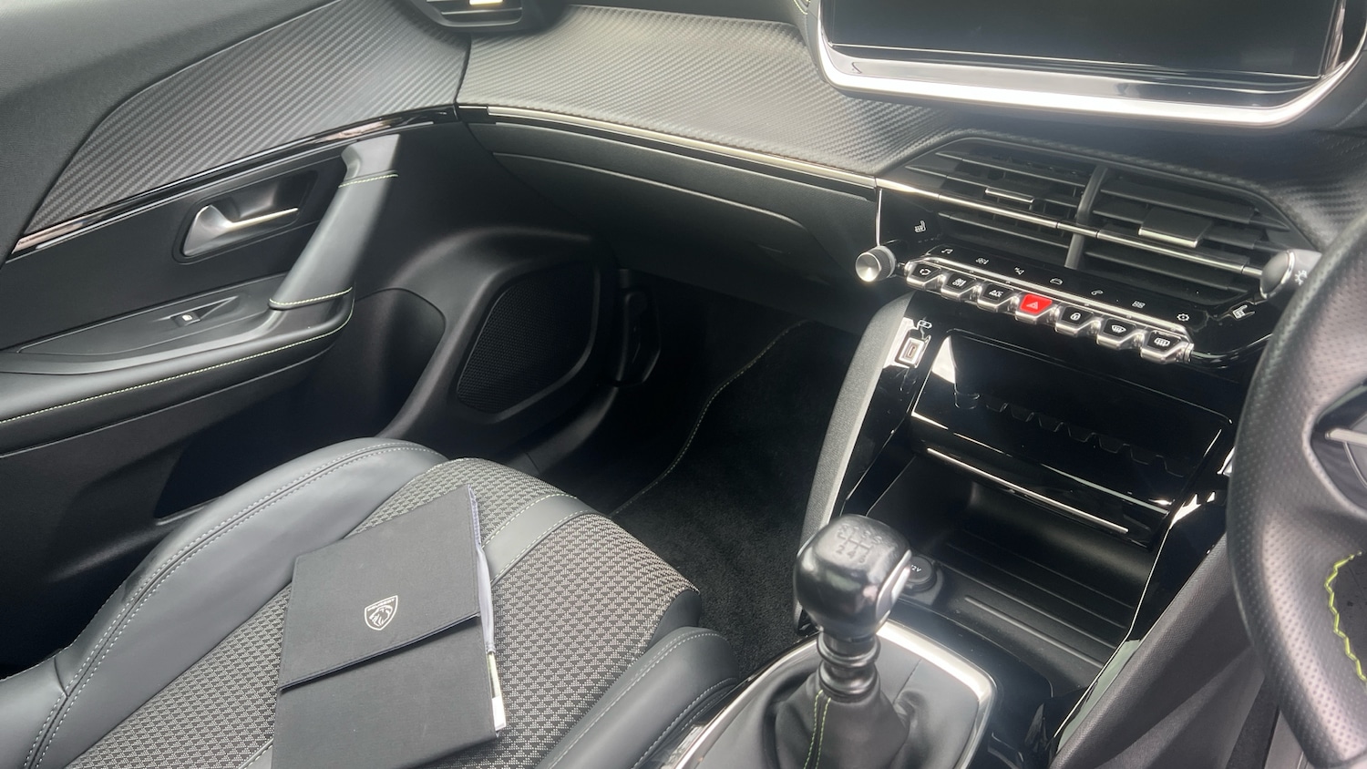 Used Peugeot 2008 2022 for sale - 76127930: Photo 14