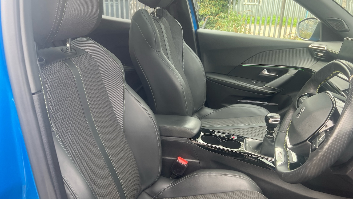 Used Peugeot 2008 2022 for sale - 76127930: Photo 33