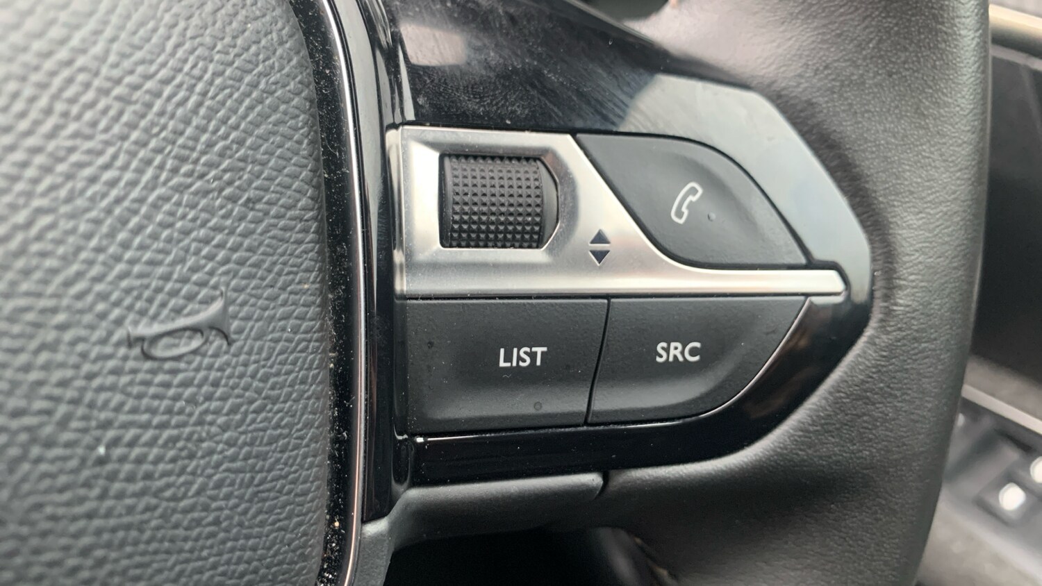 Used Peugeot 3008 2024 for sale - 76490428: Photo 35