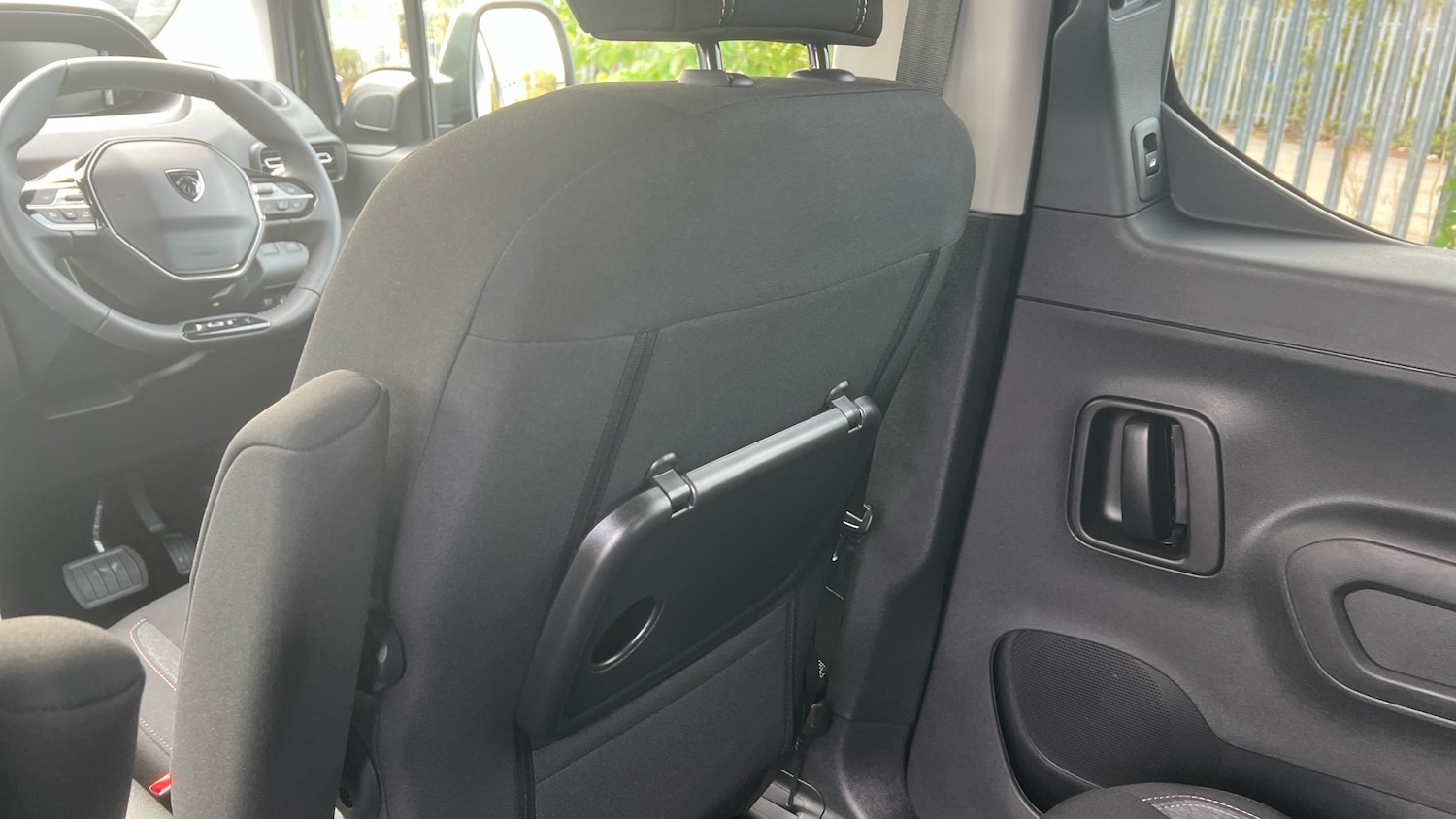 Used Peugeot Rifter 2025 for sale - 76580617: Photo 30