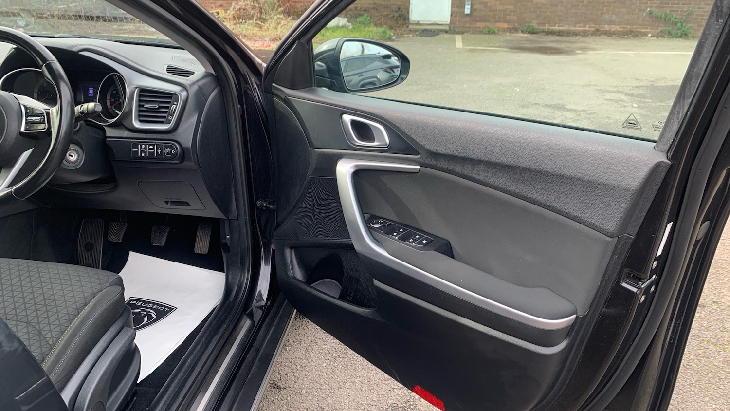 Used Kia XCeed 2020 for sale - 77587492: Photo 25