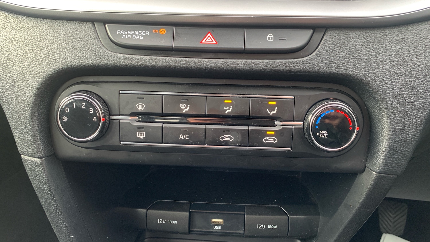 Used Kia XCeed 2020 for sale - 77587492: Photo 34