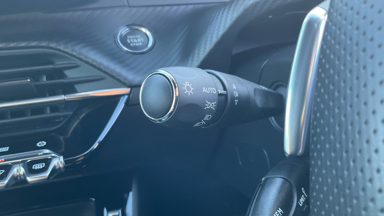 Used Peugeot 208 2024 for sale - 76580616: Photo 30