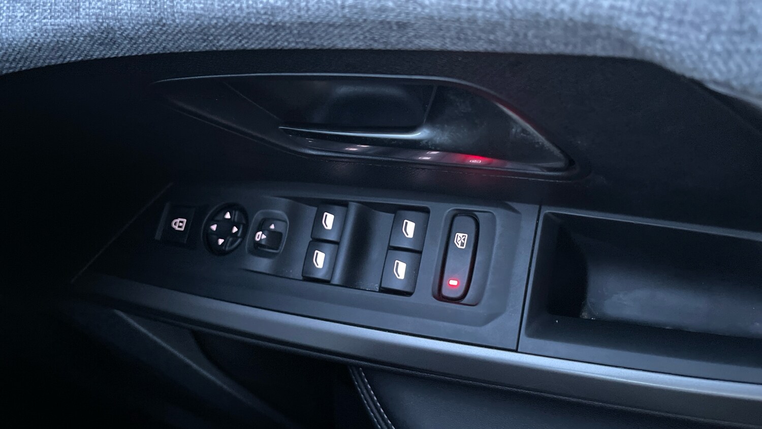 Used Peugeot 3008 2024 for sale - 76782557: Photo 32