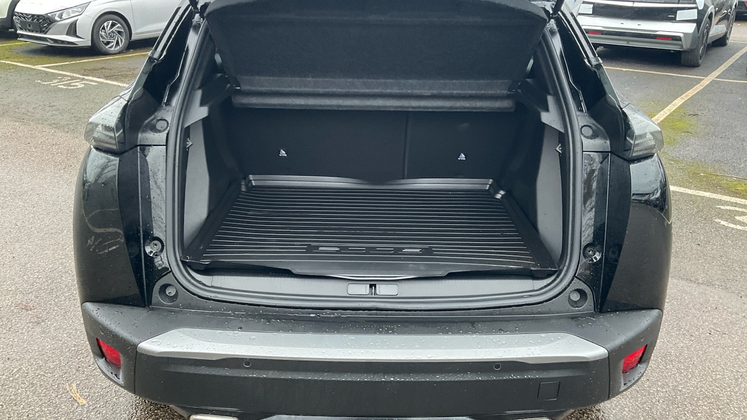 Used Peugeot 2008 2025 for sale - 77578693: Photo 4