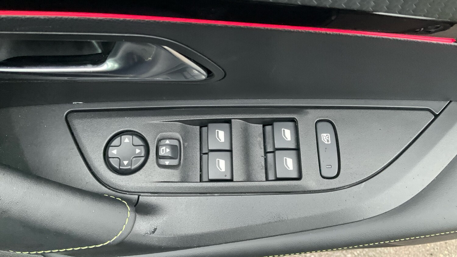 Used Peugeot 2008 2025 for sale - 77578693: Photo 40