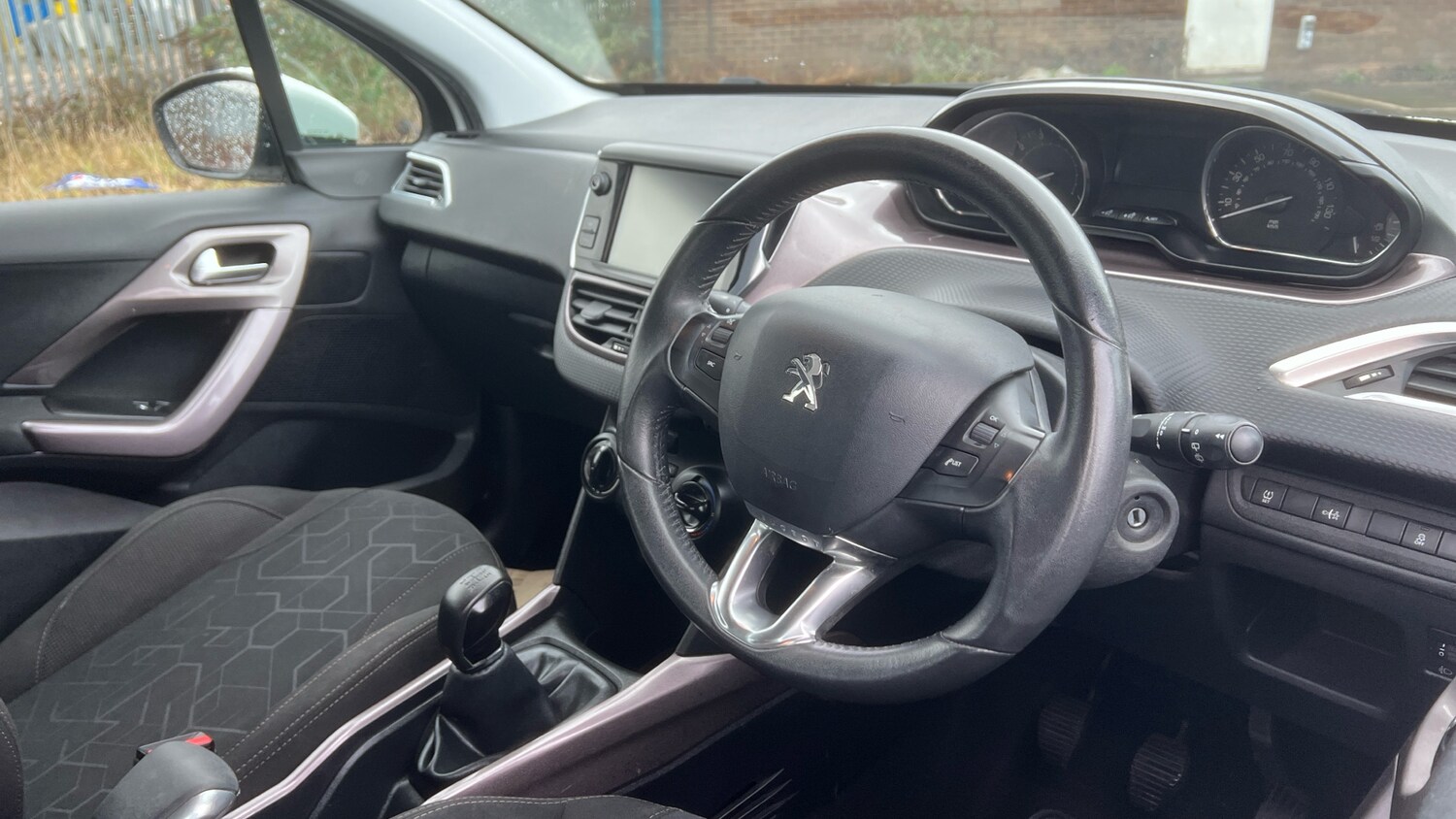 Used Peugeot 2008 2014 for sale - 77720958: Photo 11