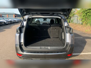 Used Peugeot 5008 2022 for sale - 78054185: Photo