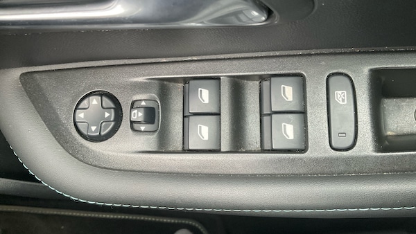 Used Peugeot 208 2020 for sale - 76233023: Photo 21