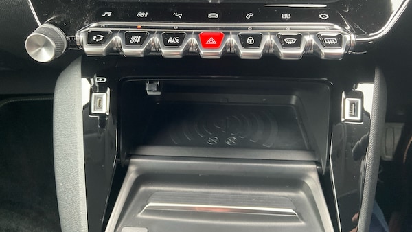 Used Peugeot 208 2020 for sale - 76233023: Photo 24