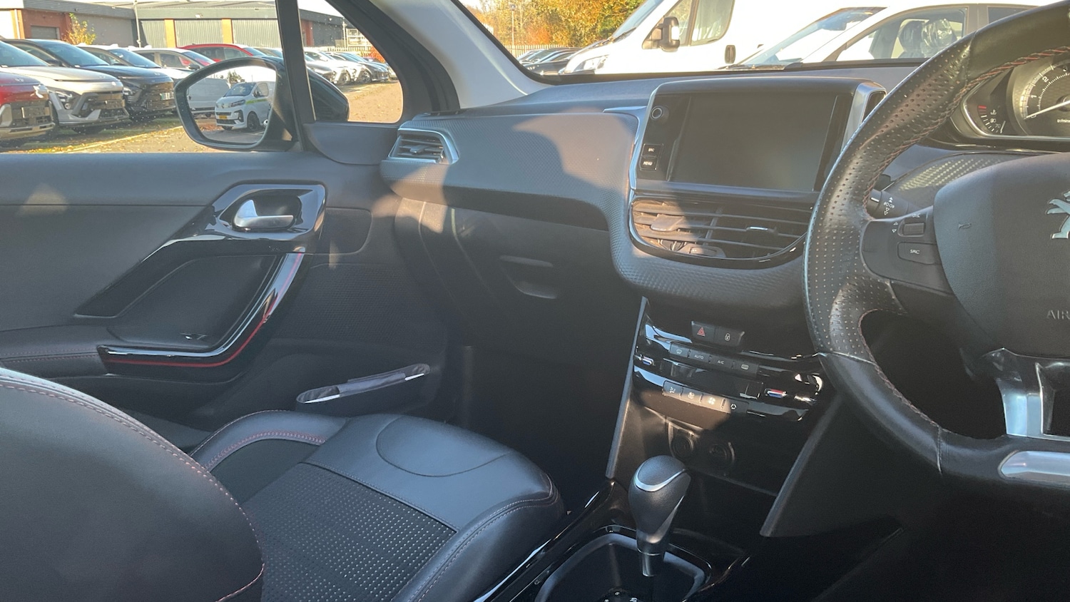 Used Peugeot 2008 2019 for sale - 76638551: Photo 14