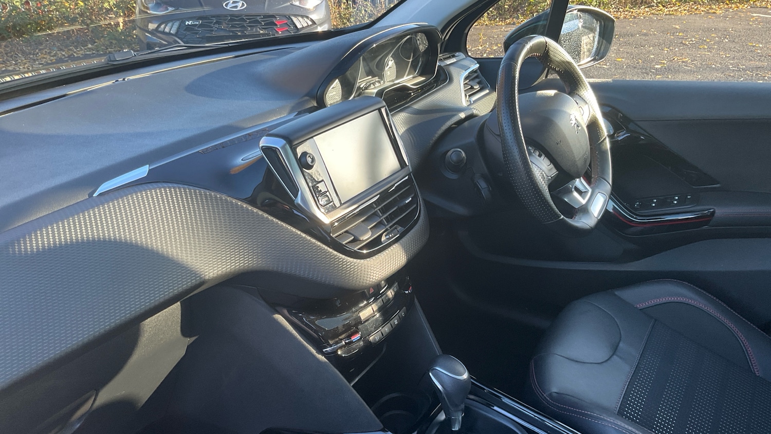 Used Peugeot 2008 2019 for sale - 76638551: Photo 9