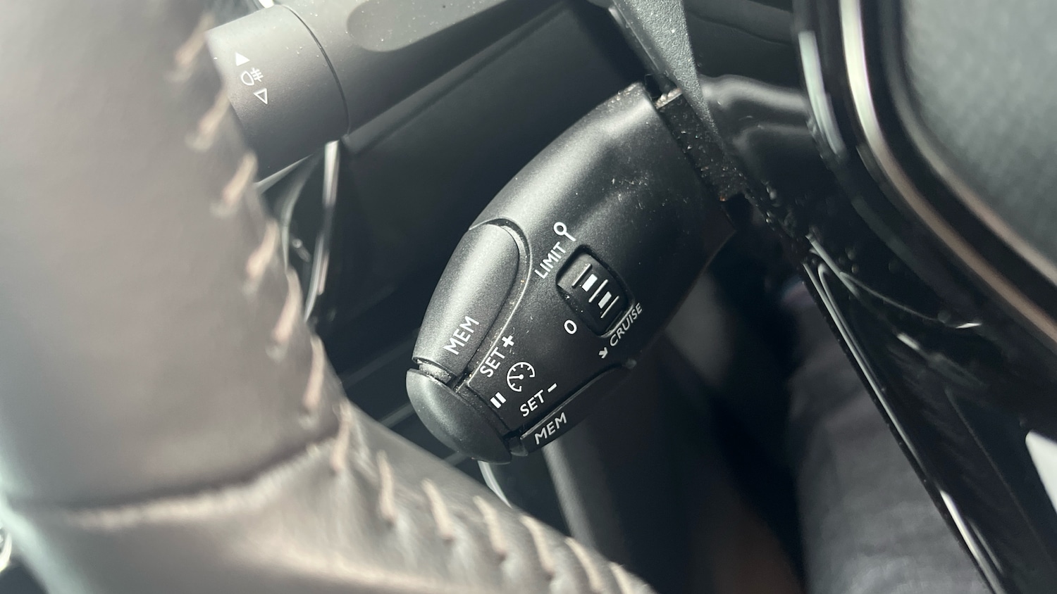 Used Peugeot 208 2022 for sale - 77363892: Photo 25