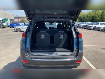 Used Peugeot 5008 2023 for sale - 79404094: Photo