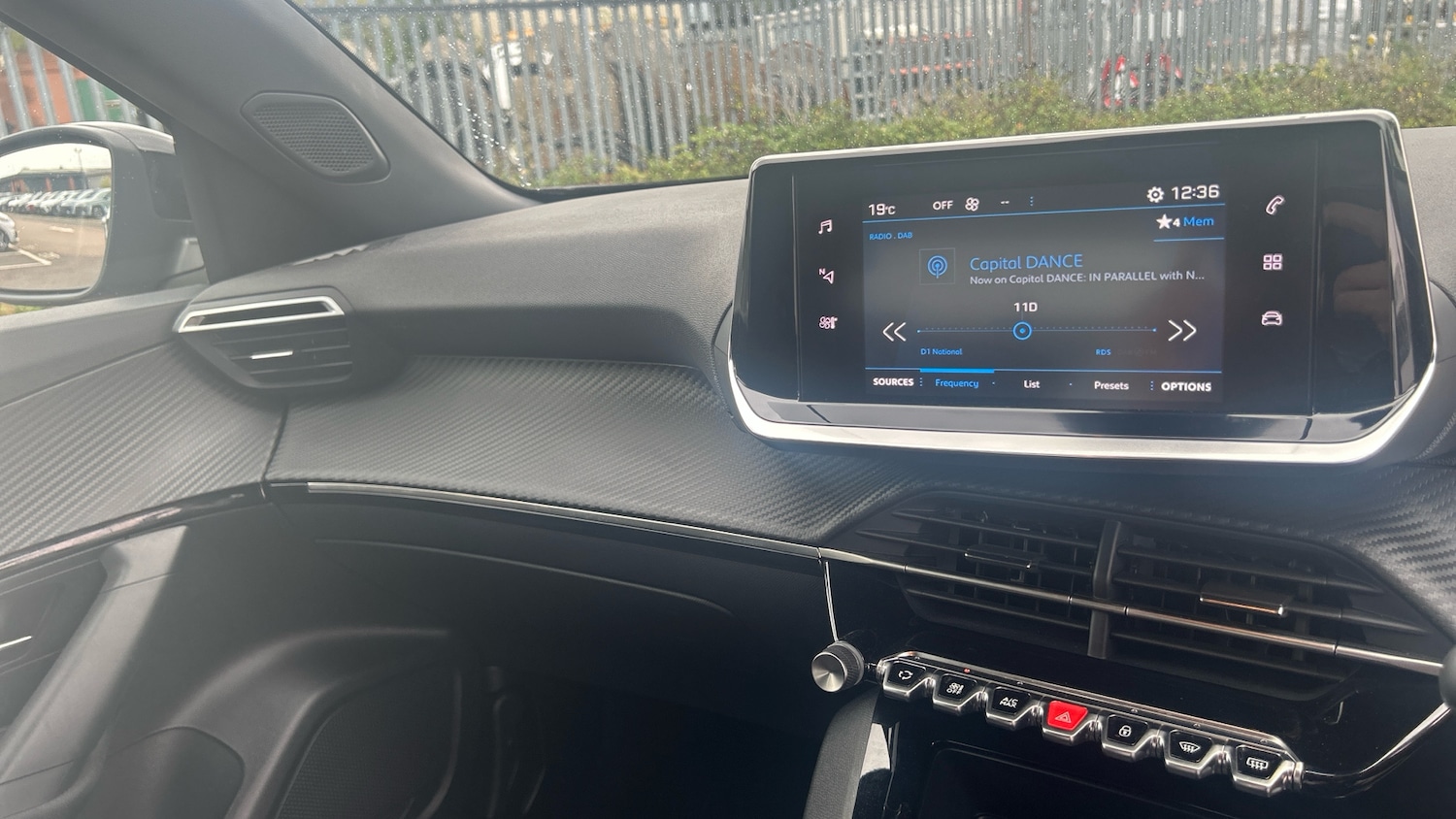 Used Peugeot 2008 2023 for sale - 76403163: Photo 14