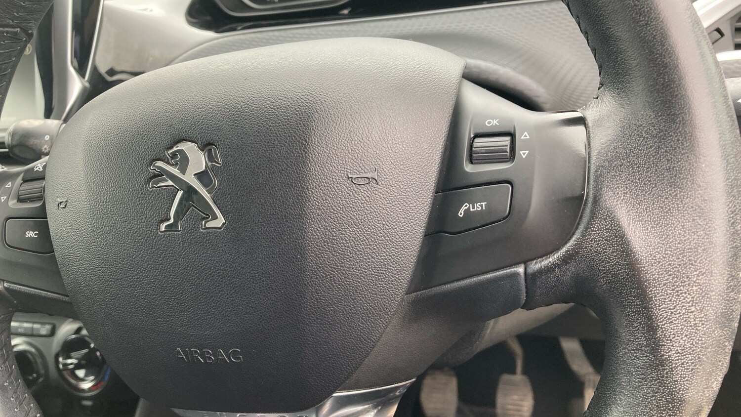 Used Peugeot 208 2017 for sale - 78145751: Photo 30