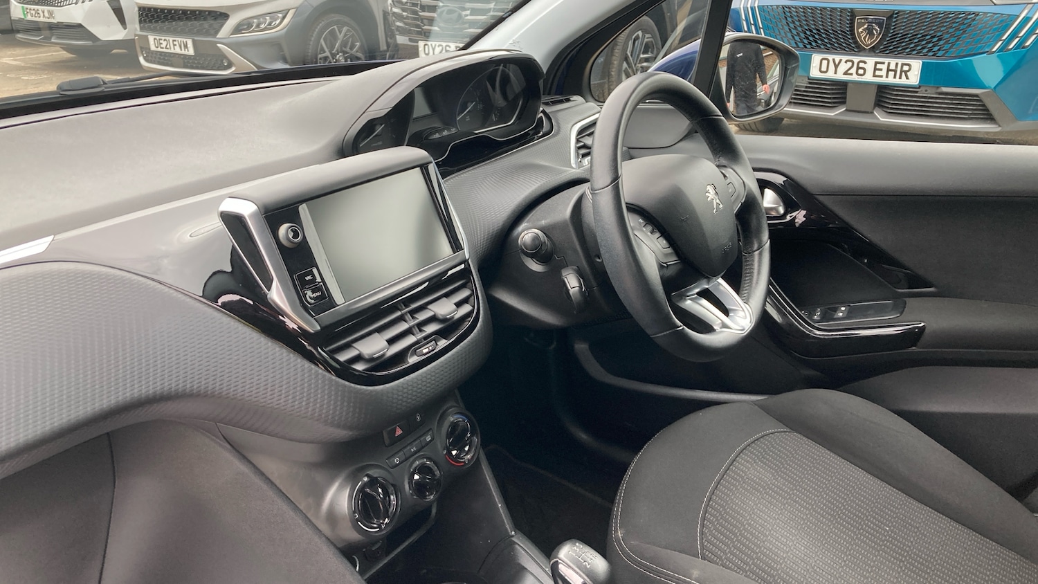 Used Peugeot 208 2017 for sale - 78145751: Photo 9